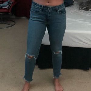 NWOT Levi’s 711 Skinny Jeans